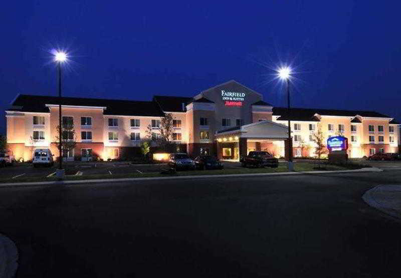 Fairfield Inn & Suites Memphis Олив-Бранч Экстерьер фото